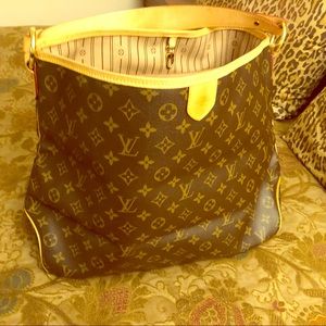 AUTHENTIC LV BAG - Delightful shoulder bag